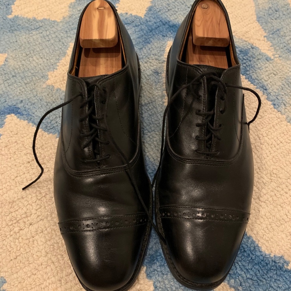Allen Edmunds dress shoes